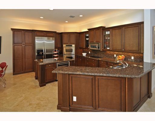 940 SE 9th Street