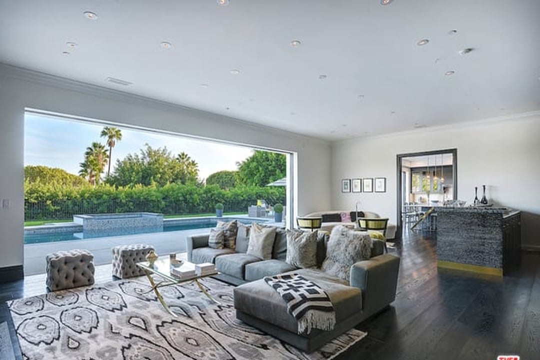 Eminence Azure