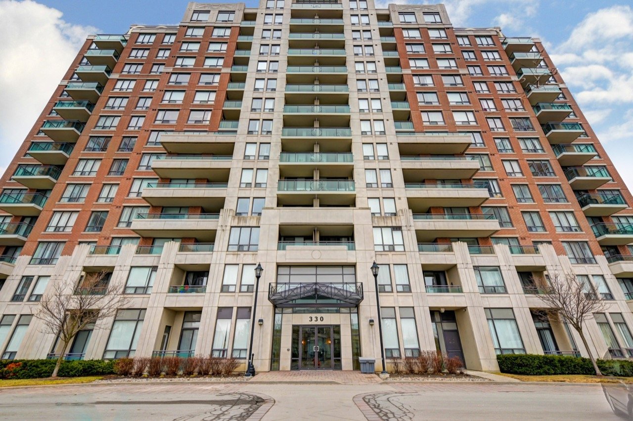 330 Red Maple Rd, #LPH01