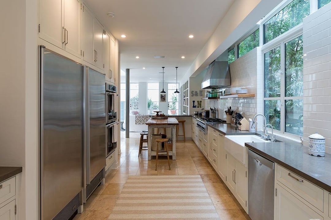 7th Helena Drive, 90049