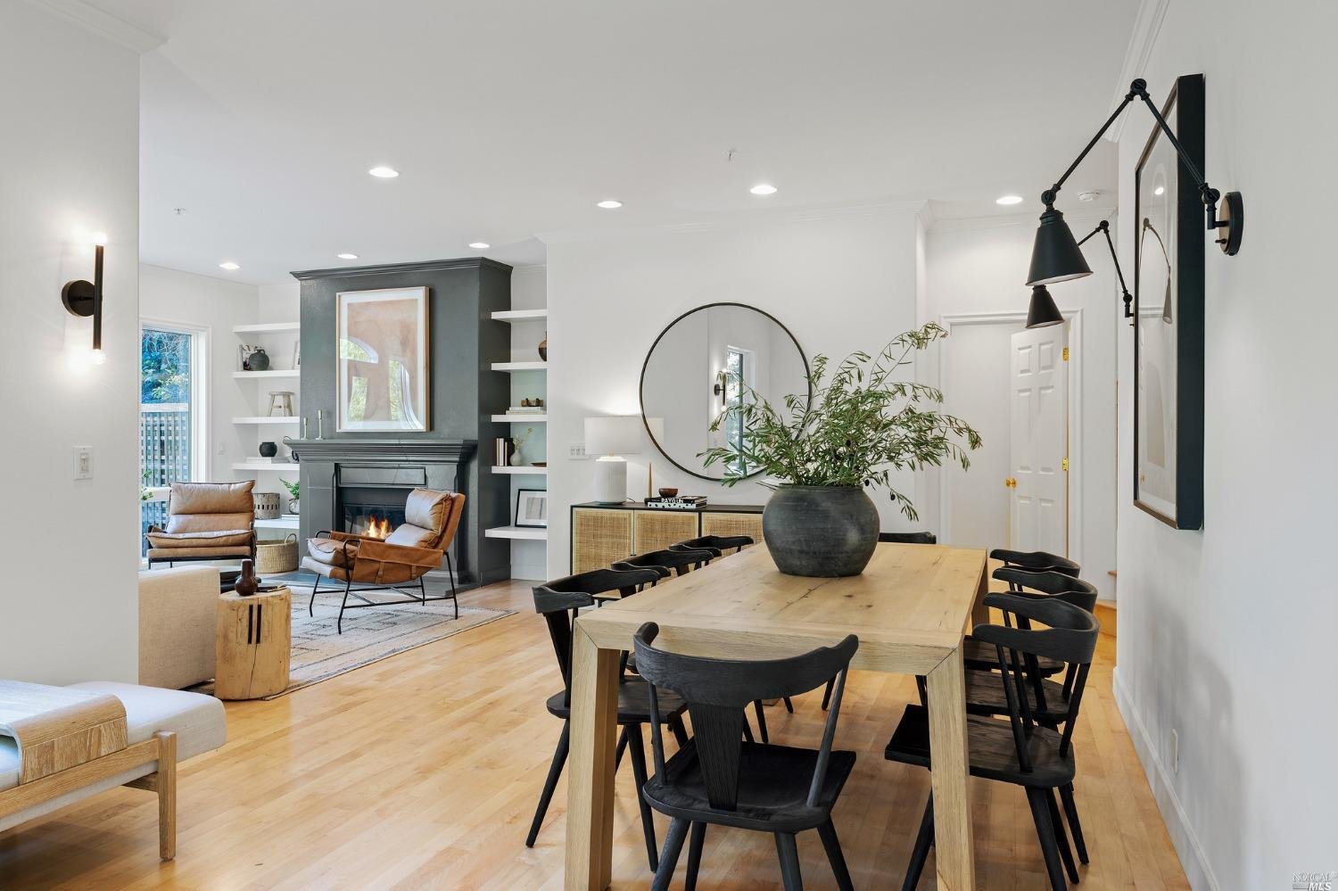 267 Rose Ave