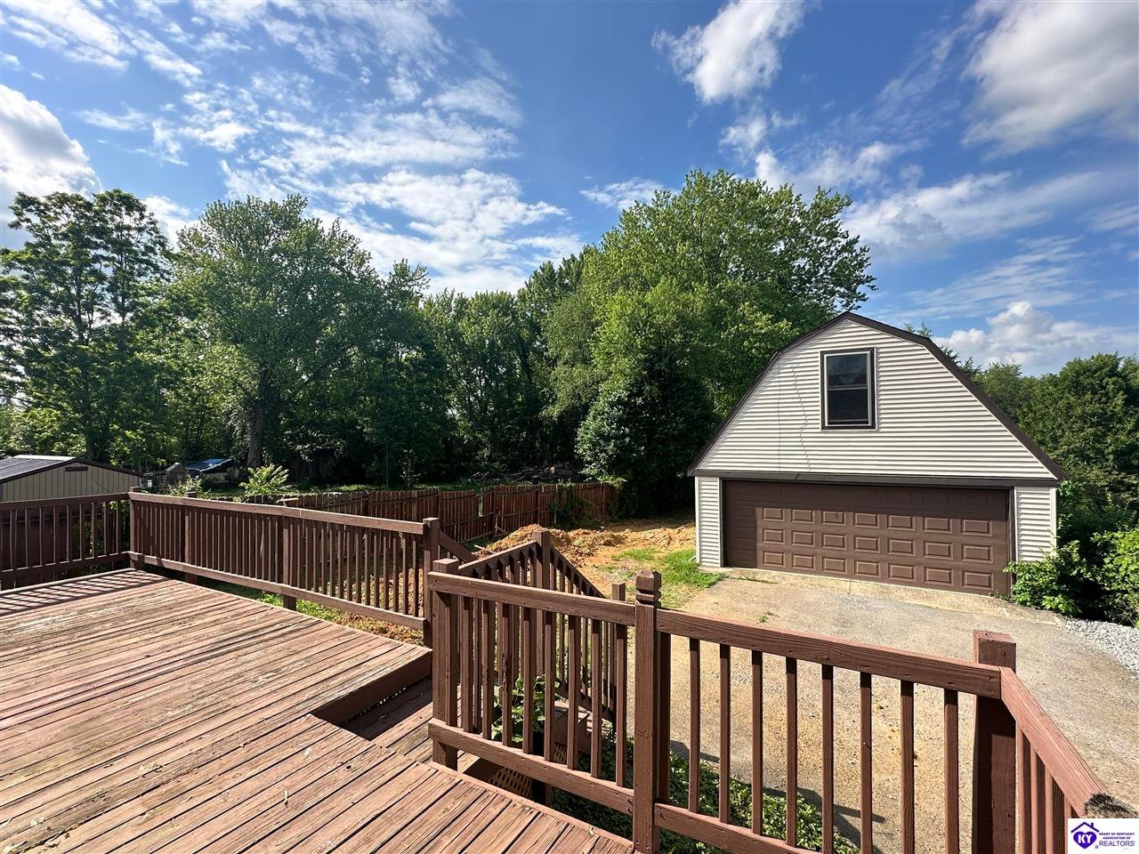 3330 E Elkhorn Rd