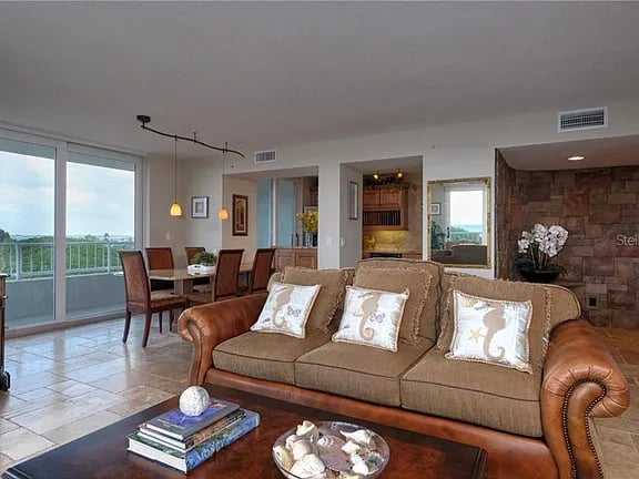 775 Longboat Club Rd #402