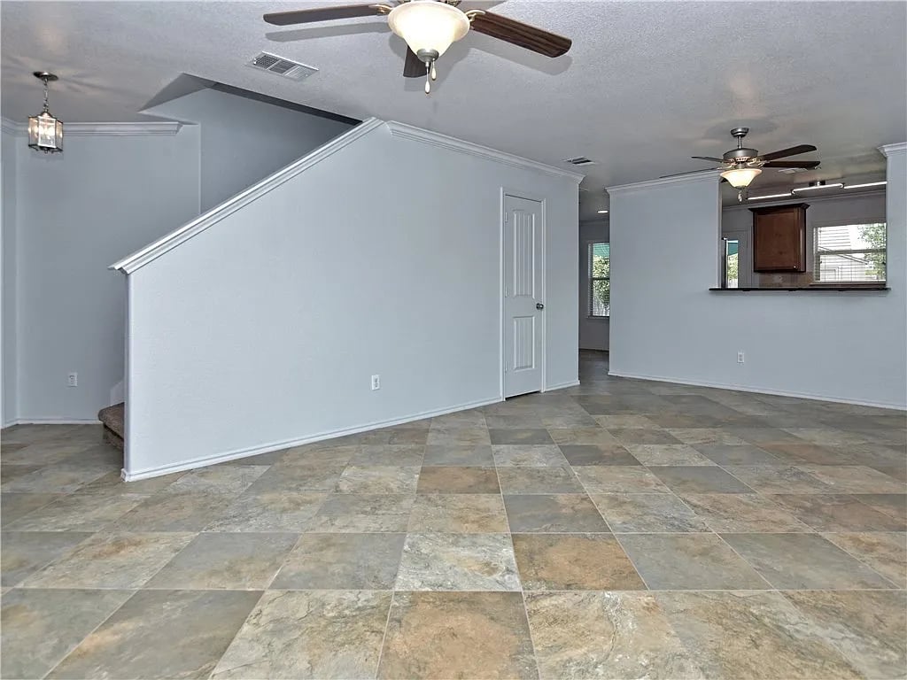 500 Mourning Dove Ln