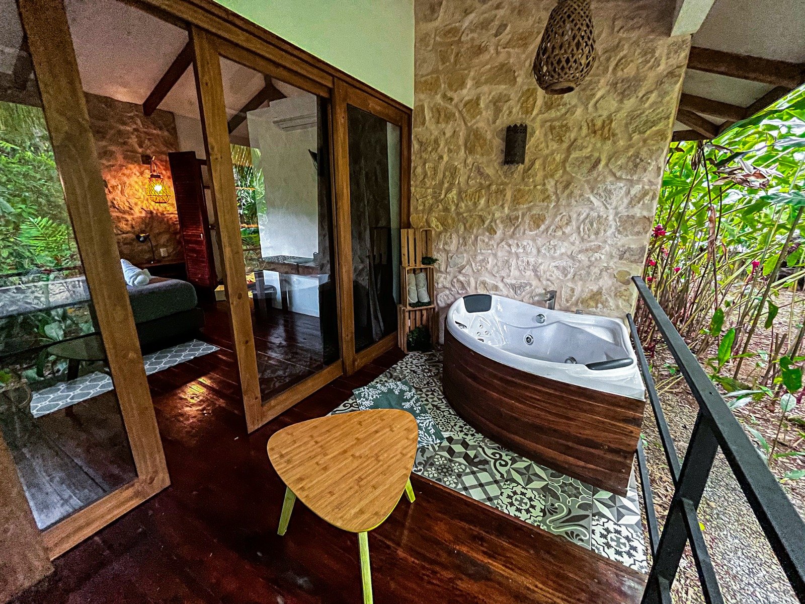 FIRE SALE ! Beautiful hotel in the heart of Ojochal, in Costa Rica’s most desirable areas.