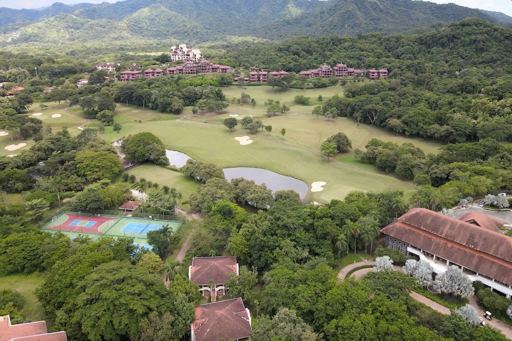 Bougainvillea 4211 | Ocean-View 3-Bedroom Condo with Zero Steps in Reserva Conchal