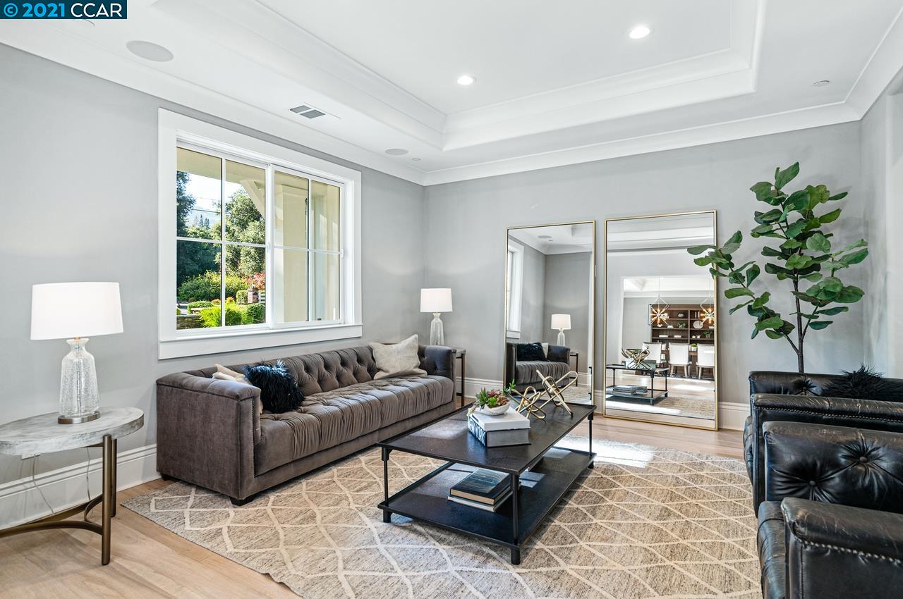110 Camille Ct