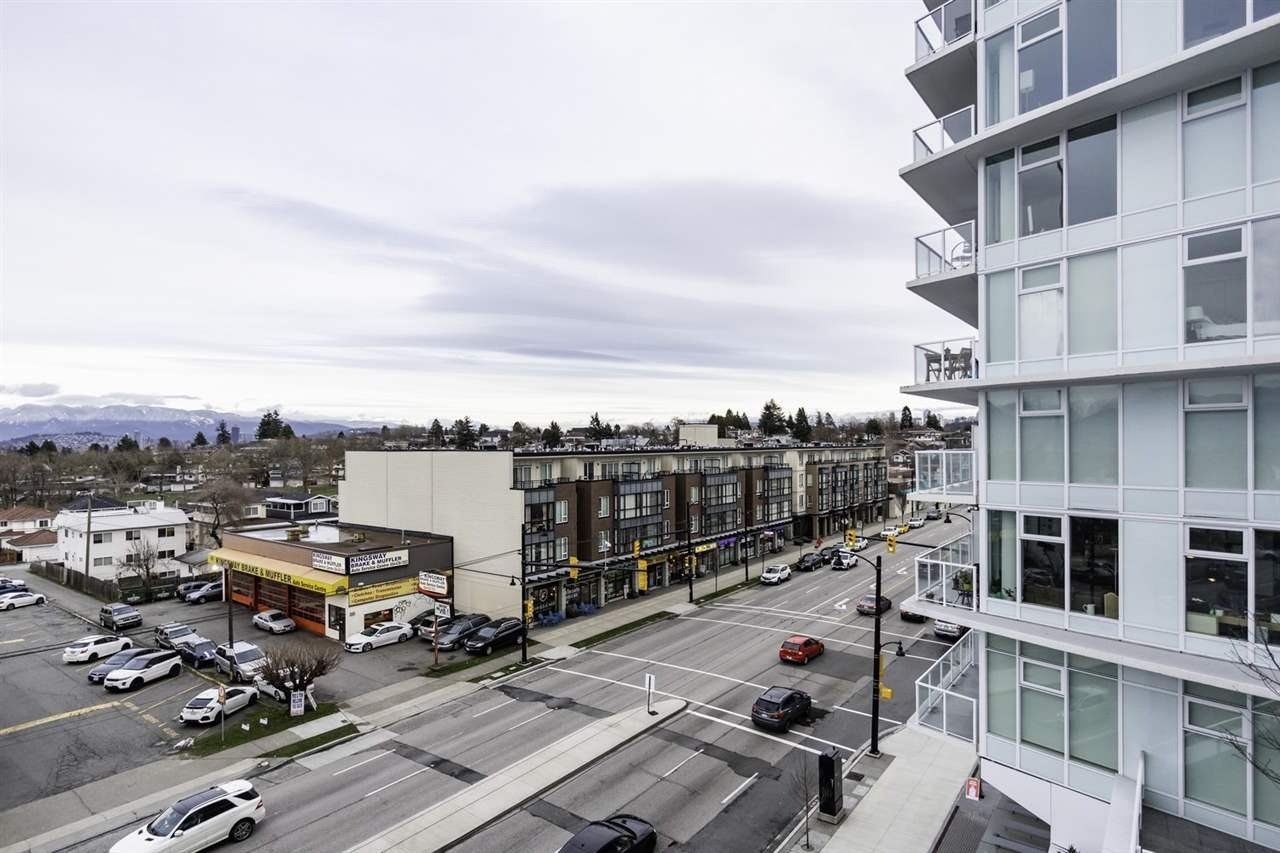 2220 Kingsway, #608