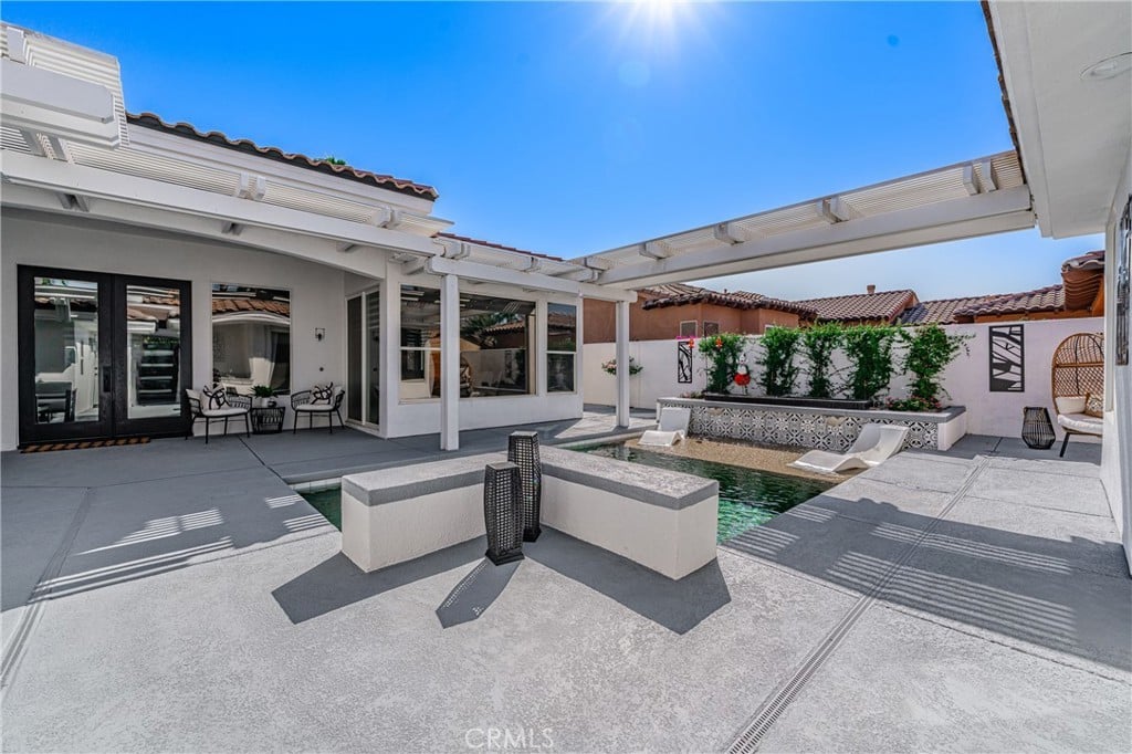 50 Paseo Montecillo