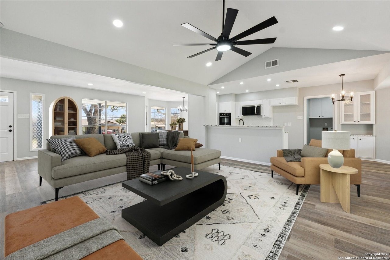 3511 Backbay