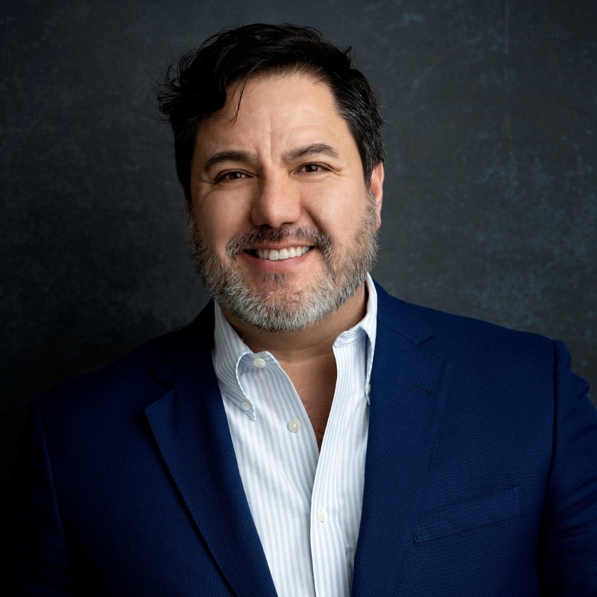 Eddie Suarez Washington, DC Real Estate Agent Headshot