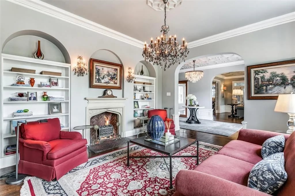 The Crown Jewel of Swiss Avenue Could Be Yours for $3.15 Million