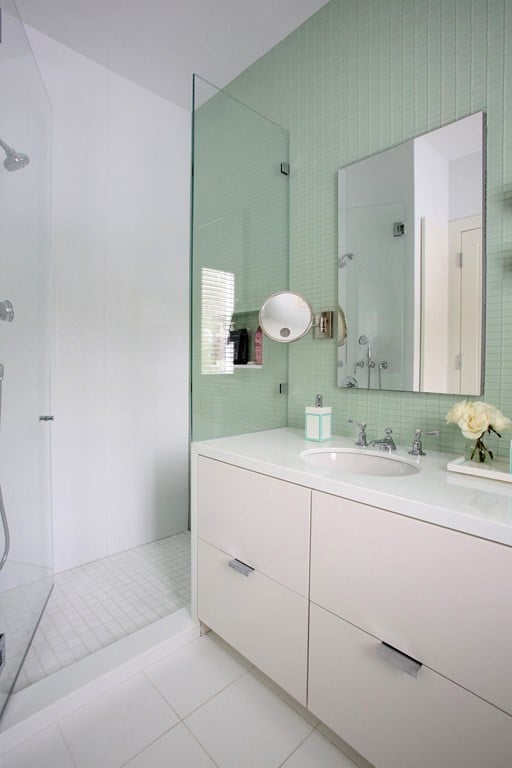 70 Possum Rd Weston, MA 02493-2318