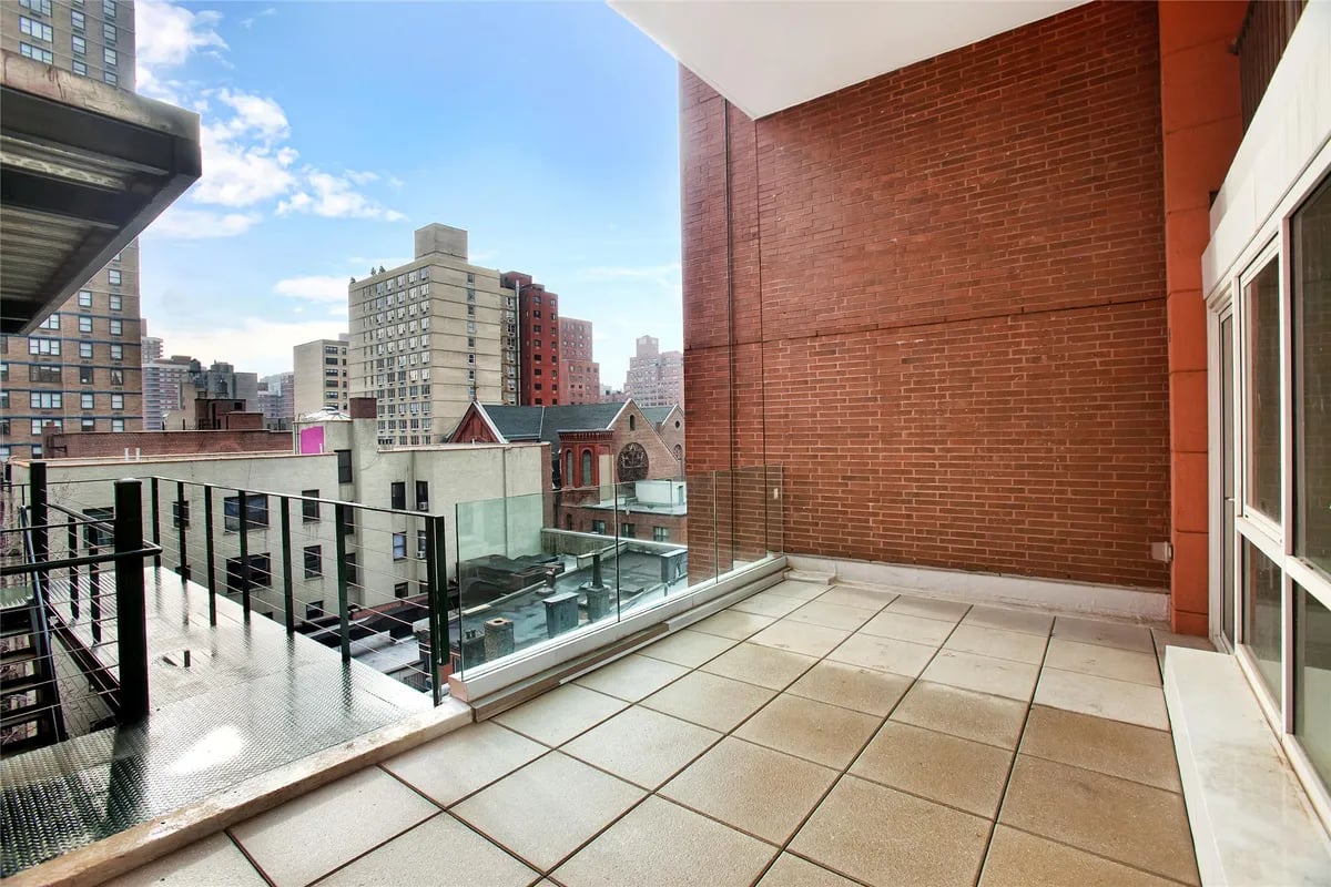 147 Lexington Avenue, PH