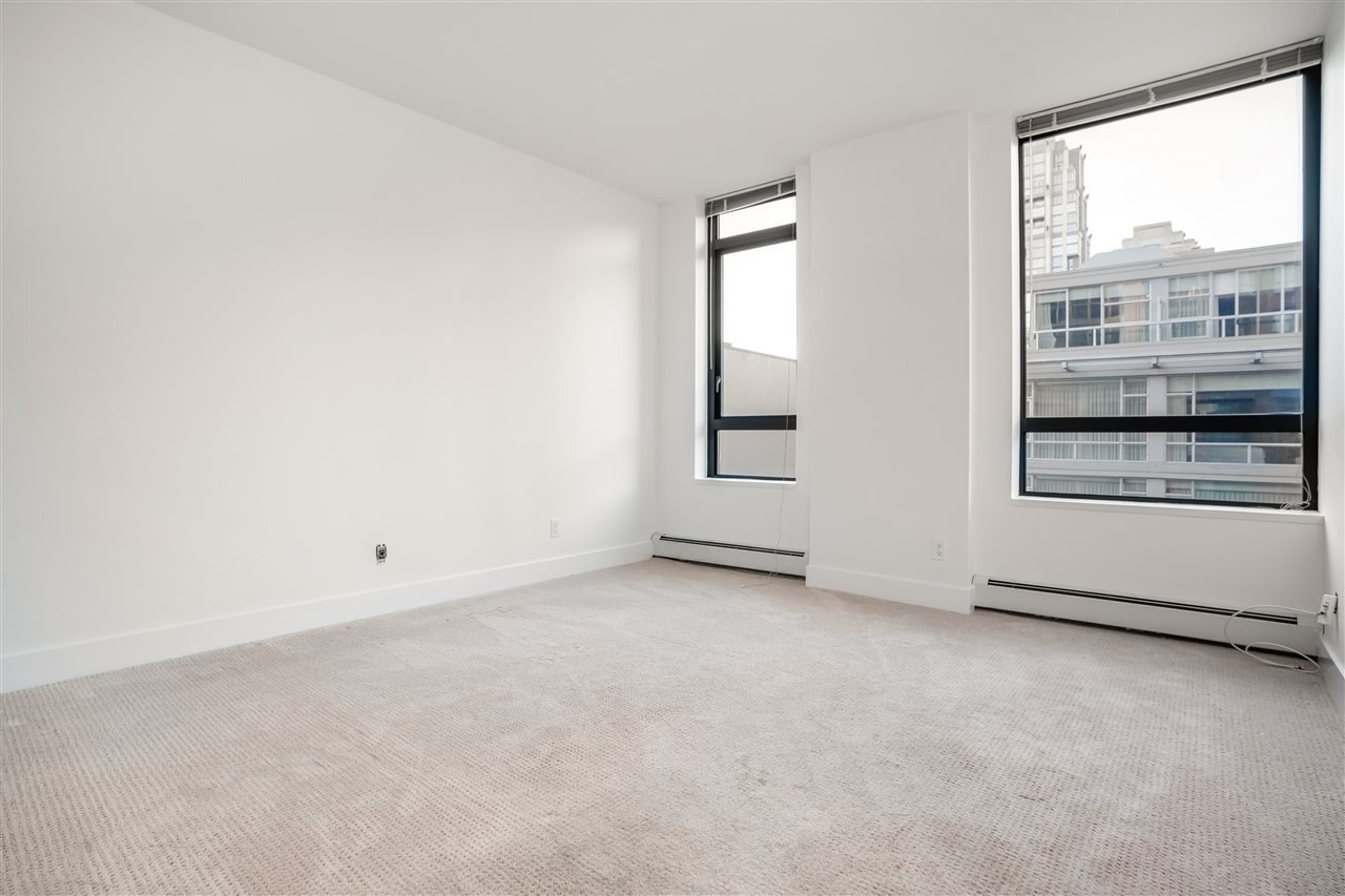 212 Davie St, #607