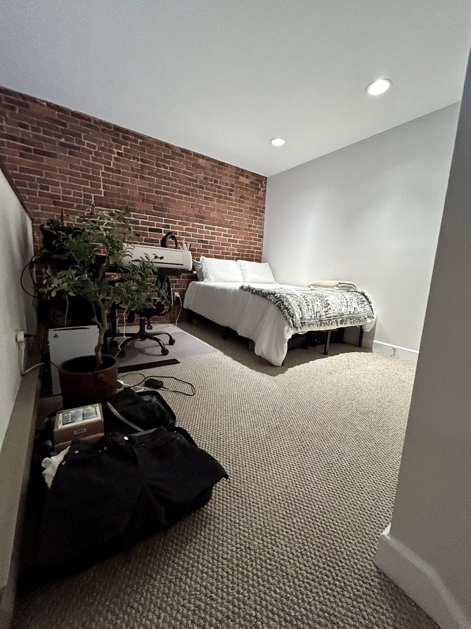 AUGUST 1!!! Unique 1 Bed + Loft Office w/ Common Laundry and Common Roof Deck - Steps to Back Bay Station! 