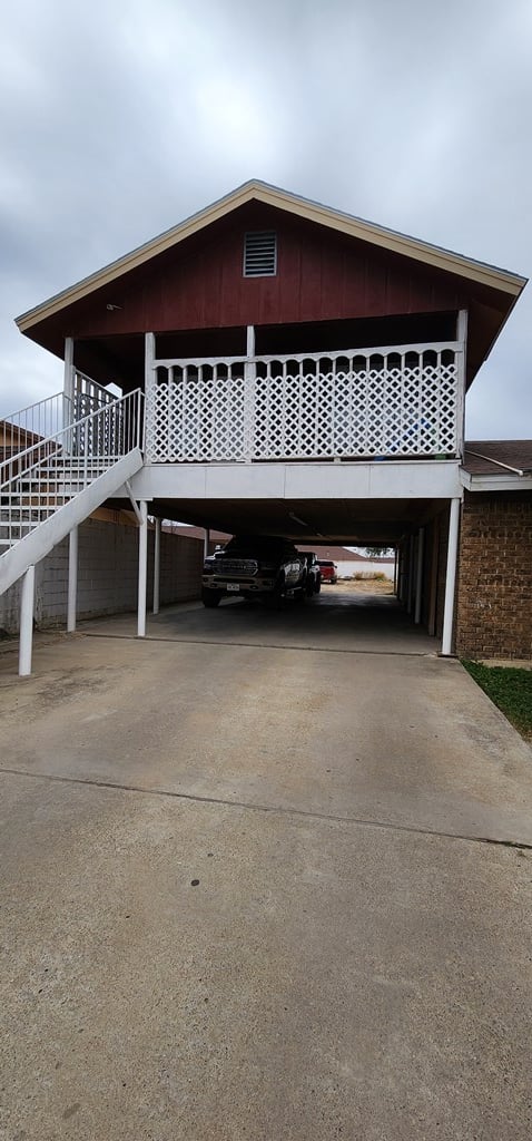 2880 Yucca Cir