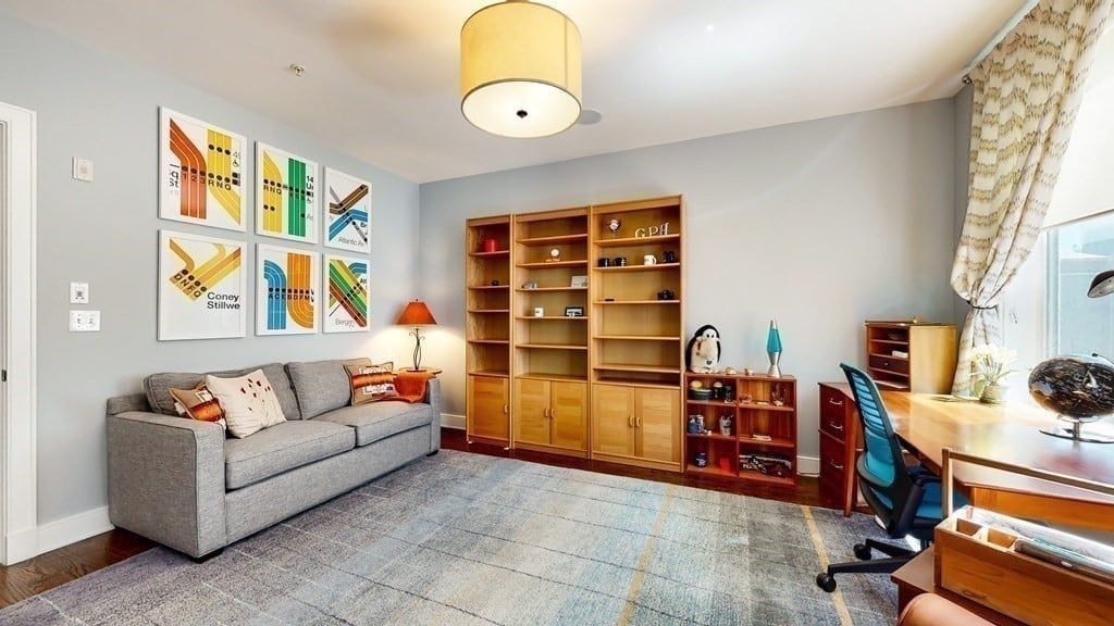 401 W First St #201