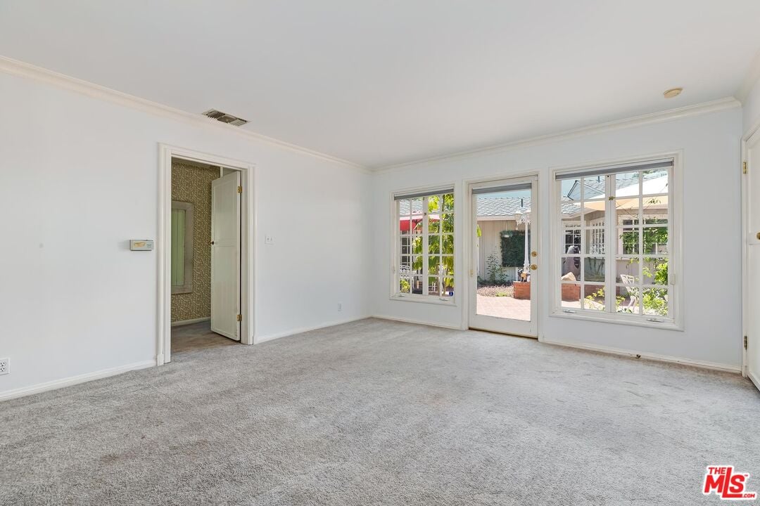 3826 Goodland Ave