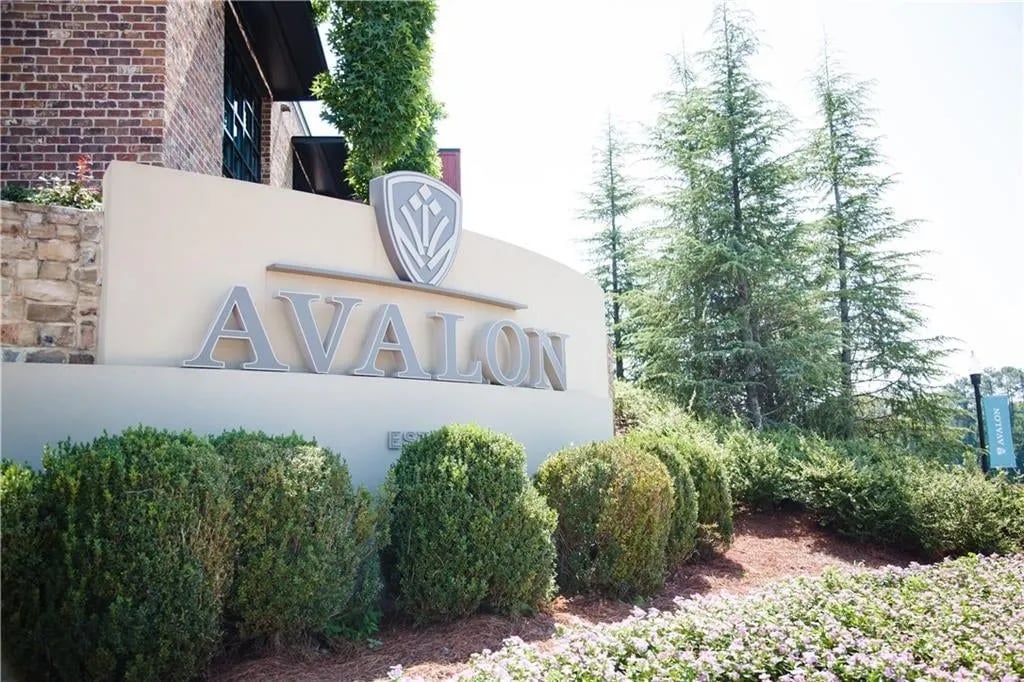 352 Olmstead Way, #28