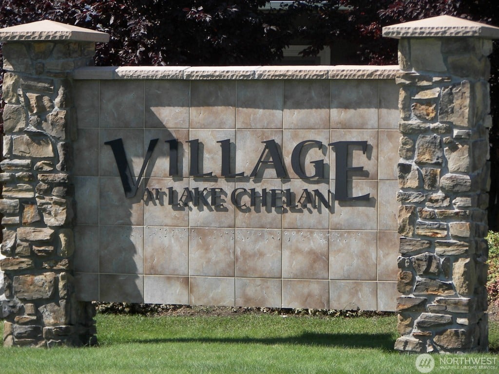 320 Village Dr