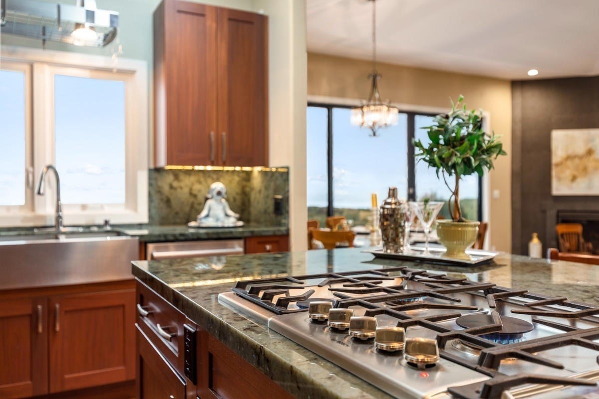 67-1150 N Alulike Rd