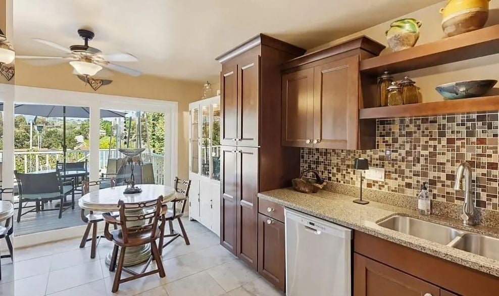 3041 Caminito Arenoso, San Diego, CA 92111