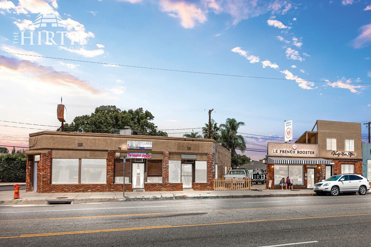 2221-2225 W Olive Ave