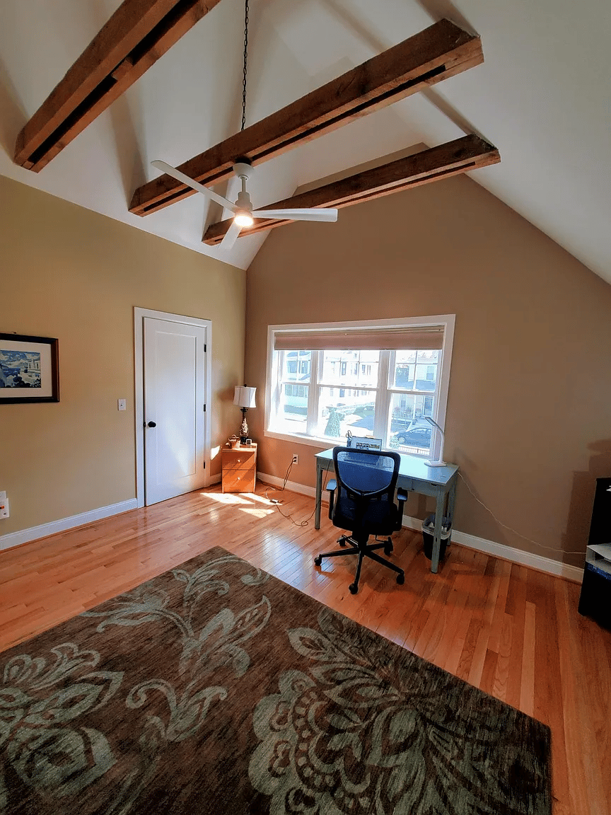 90 Pomeroy Ter