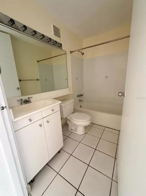 50 VIA PEDREGAL #5008