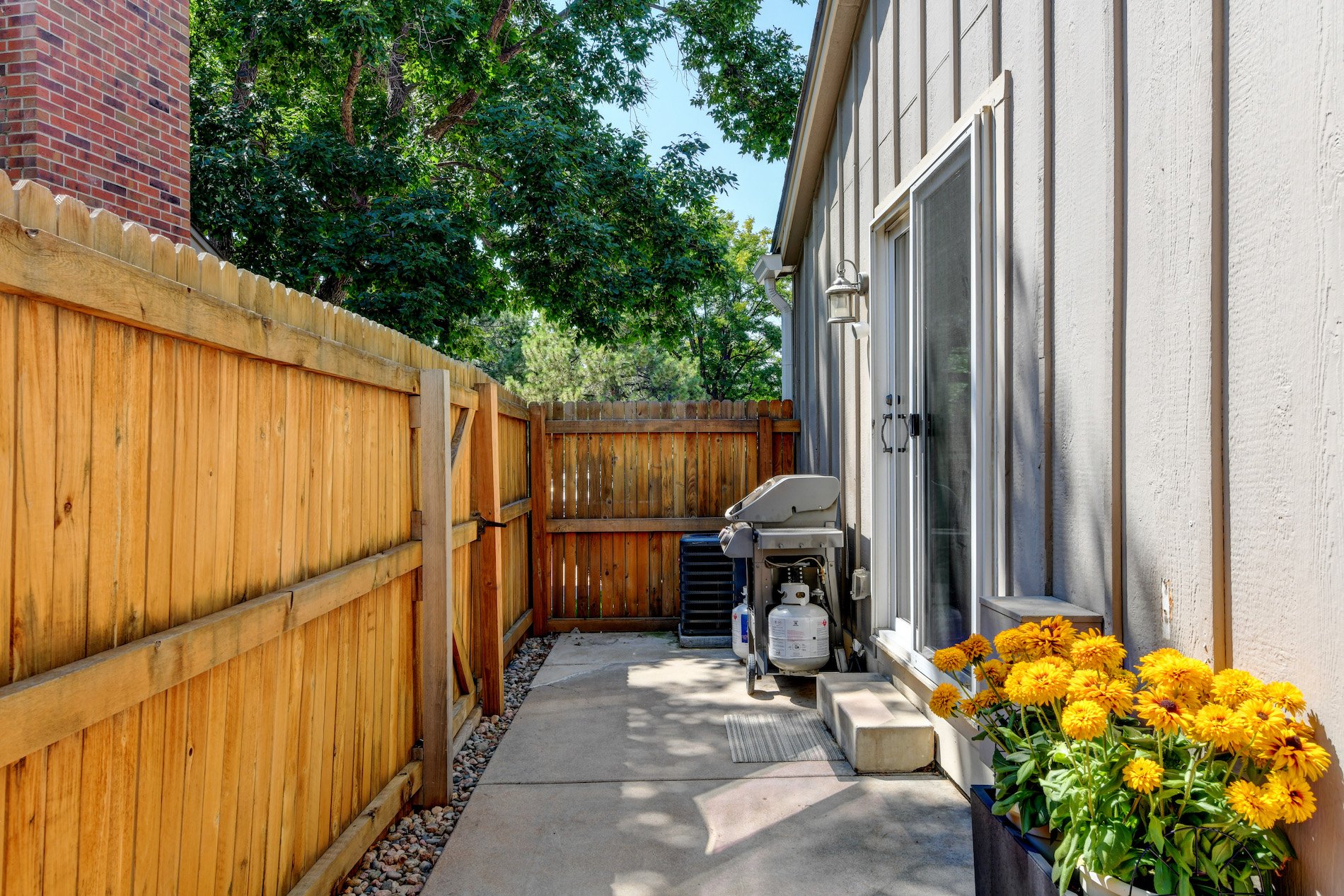 9654 W Chatfield Avenue Unit #F