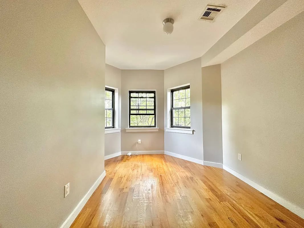 1247 Jefferson Avenue #3