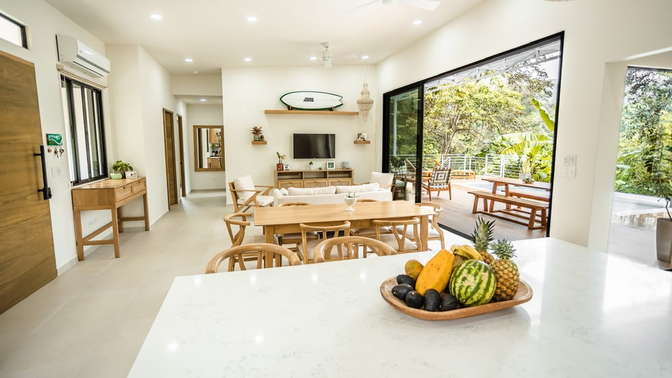 Luxury Riverfront Residence in Playa Dominical Walk to the Beach