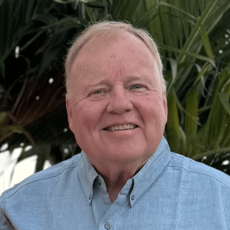 Michael Watts Marathon, FL Real Estate Agent Headshot