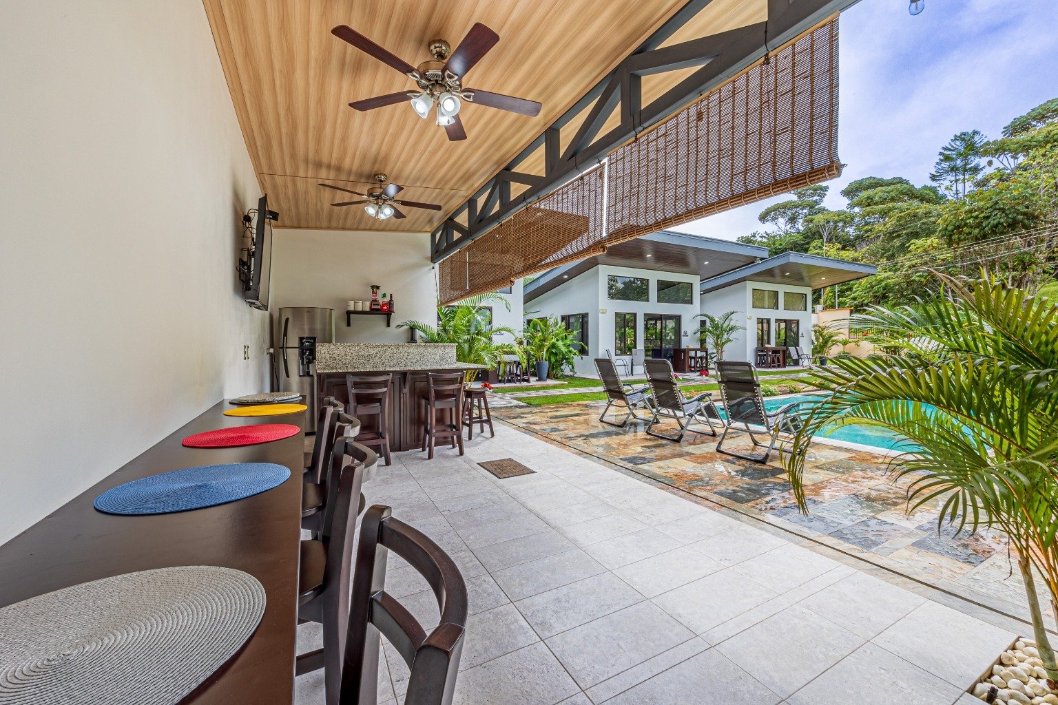 Incredible turnkey investment opportunity, 3 Rental villas, and a 2 Bedroom Home with a large pool.