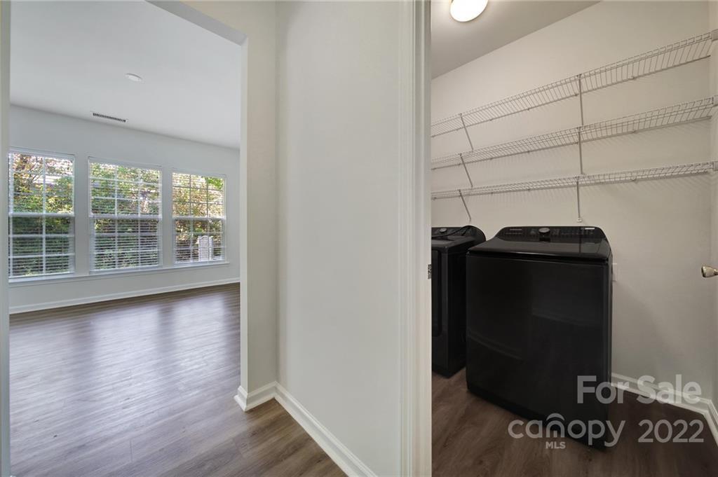 11708 Huxley Rd