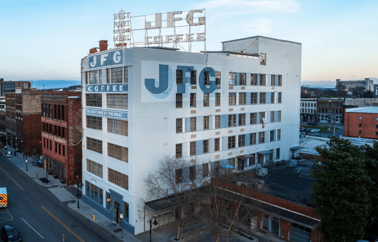200 W Jackson Avenue #209