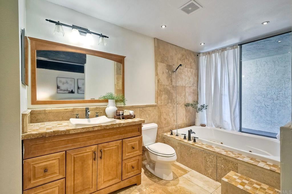 2402 Altisma Way UNIT E