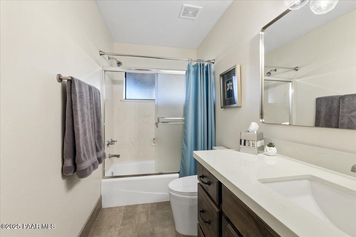 3238 Rainbow Ridge Dr