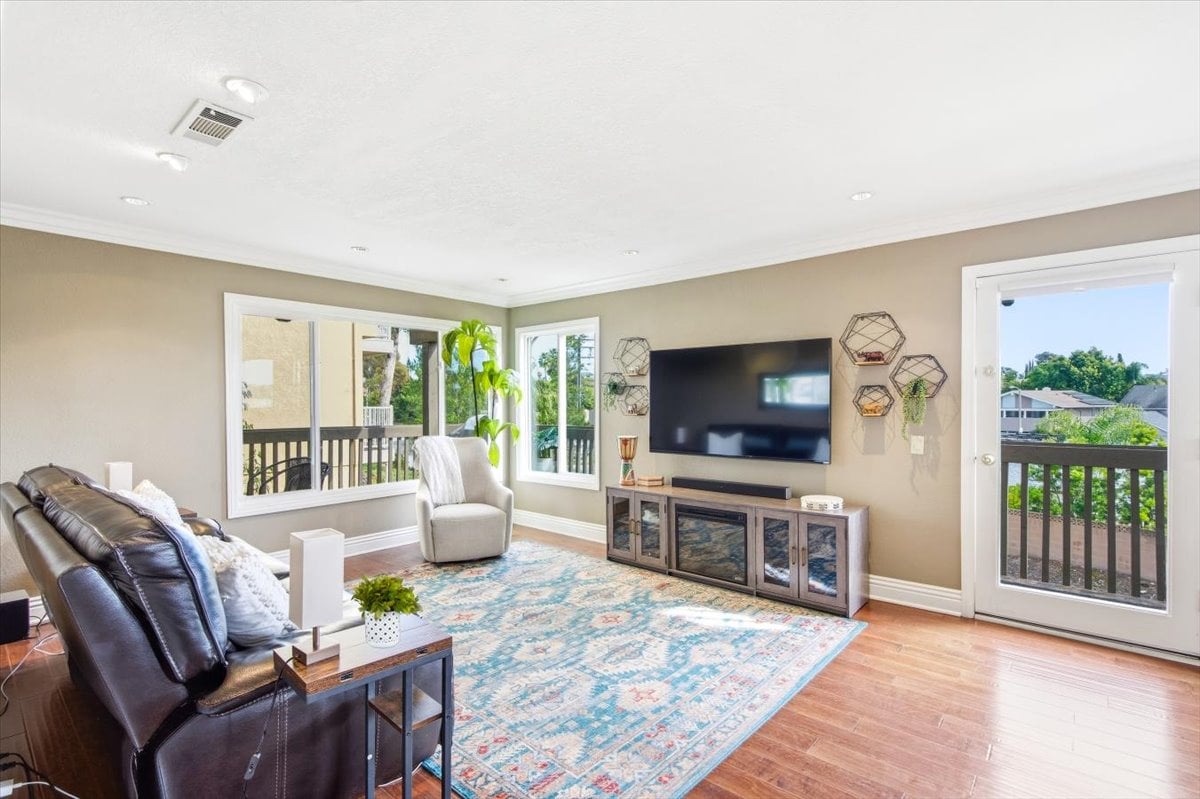 23956 Copenhagen St, Mission Viejo, CA 92691