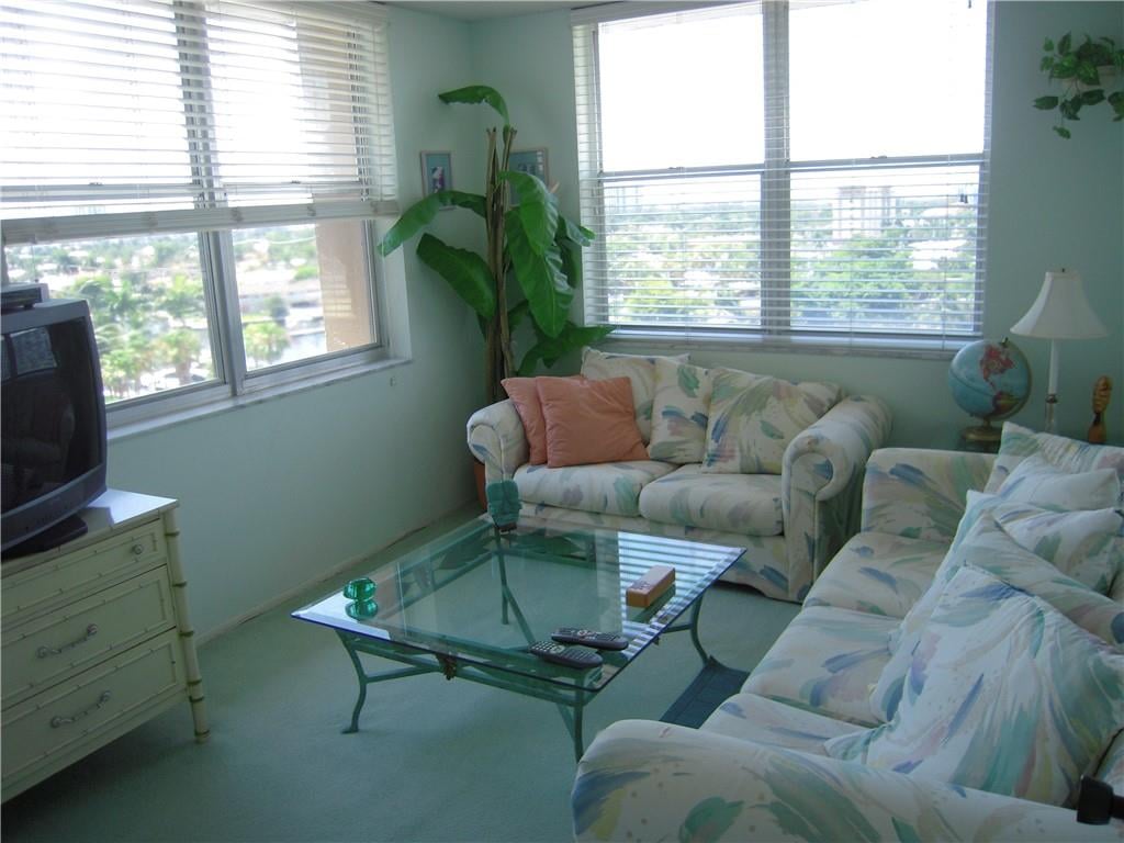 777 S Federal Hwy APT RP907