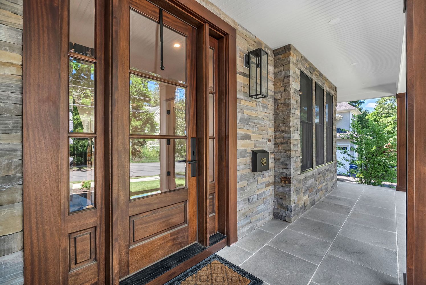 98 Beethoven Ave