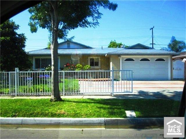 2229 S LAURA LINDA Ln