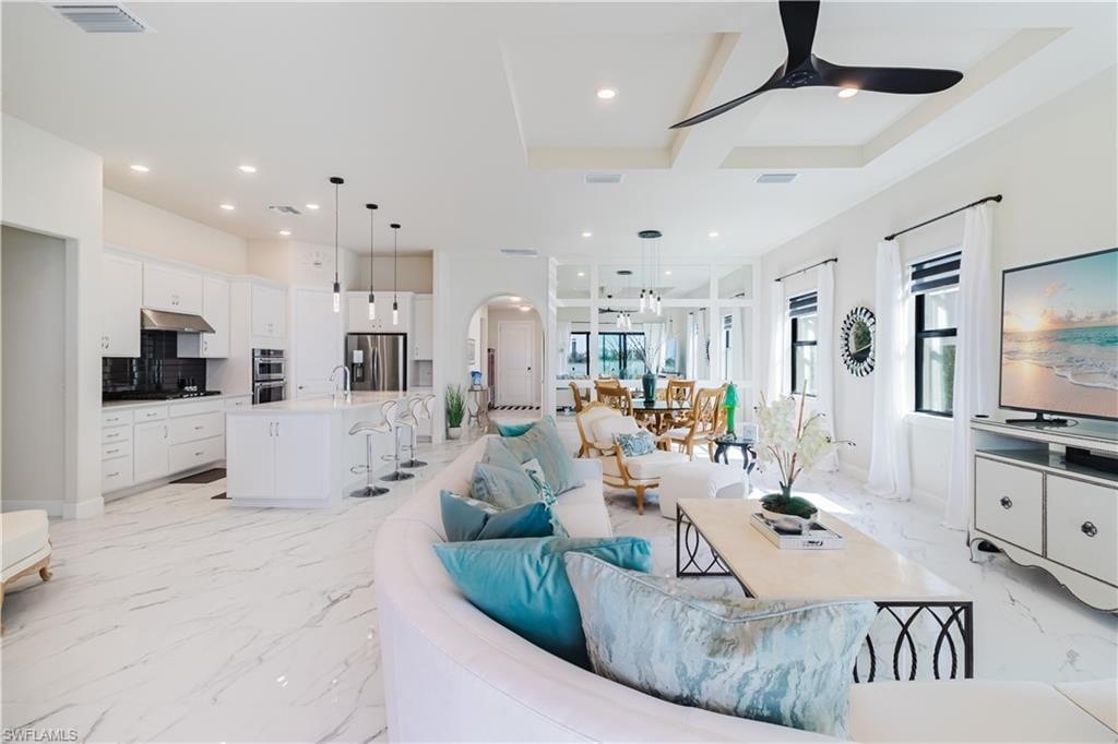 19724 Aqua View Ln
