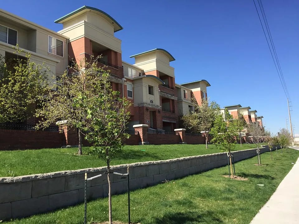 4100 N Albion St Unit 410