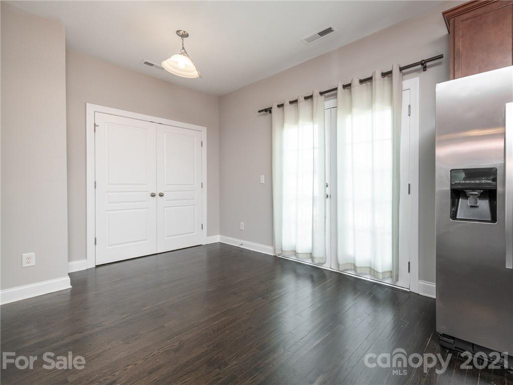 2421 Bonterra Blvd #405