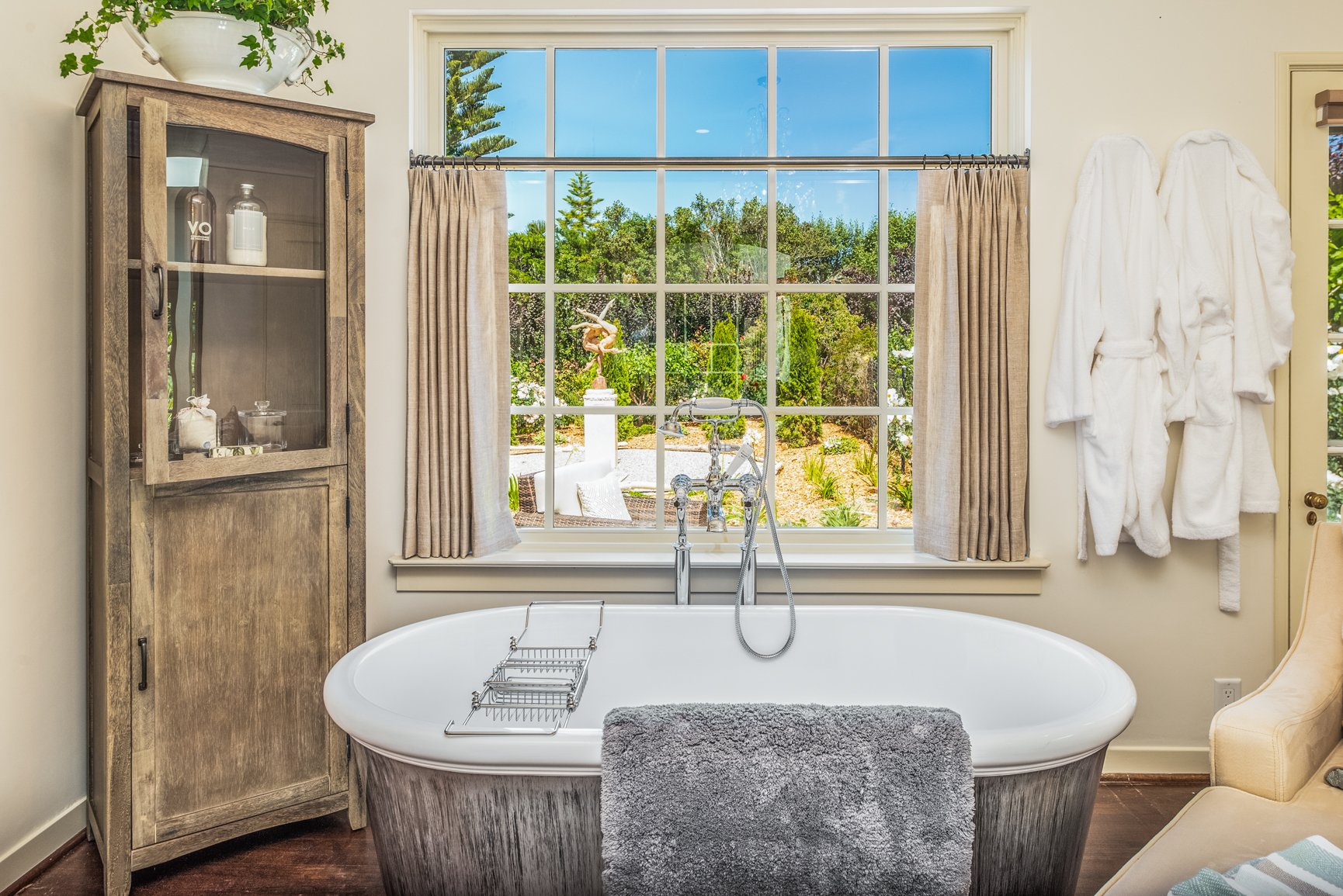 18 - Pebble Beach Luxury Rental