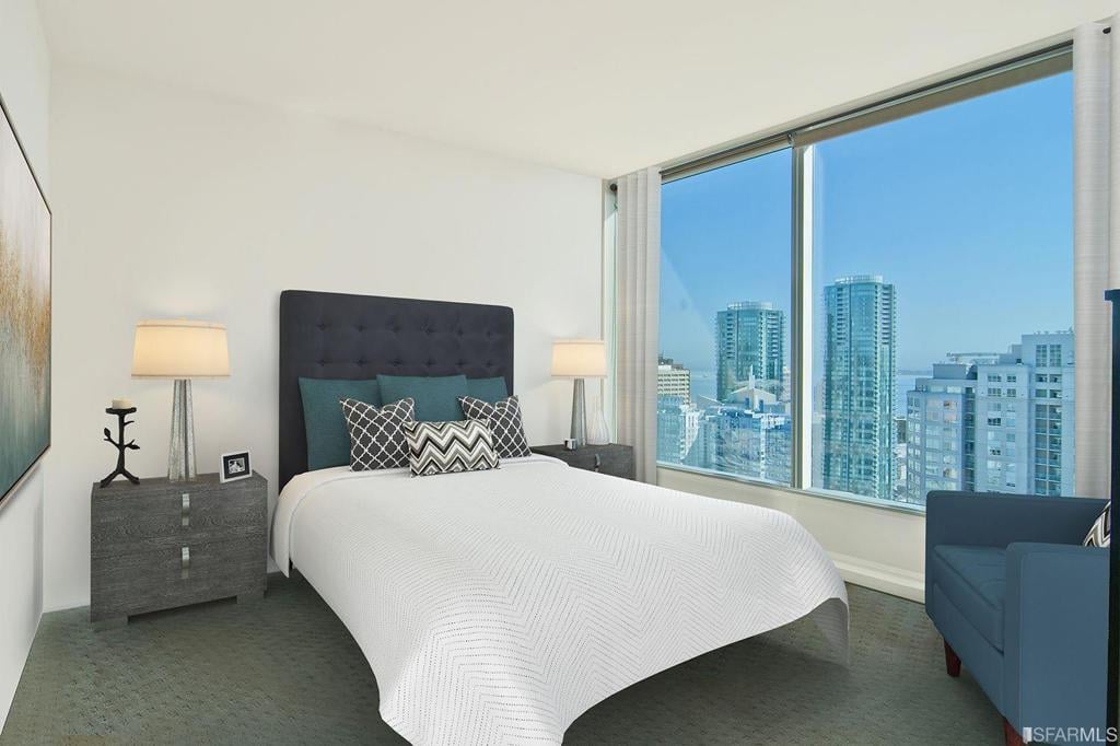 425 1st St #1902 San Francisco, CA 94105