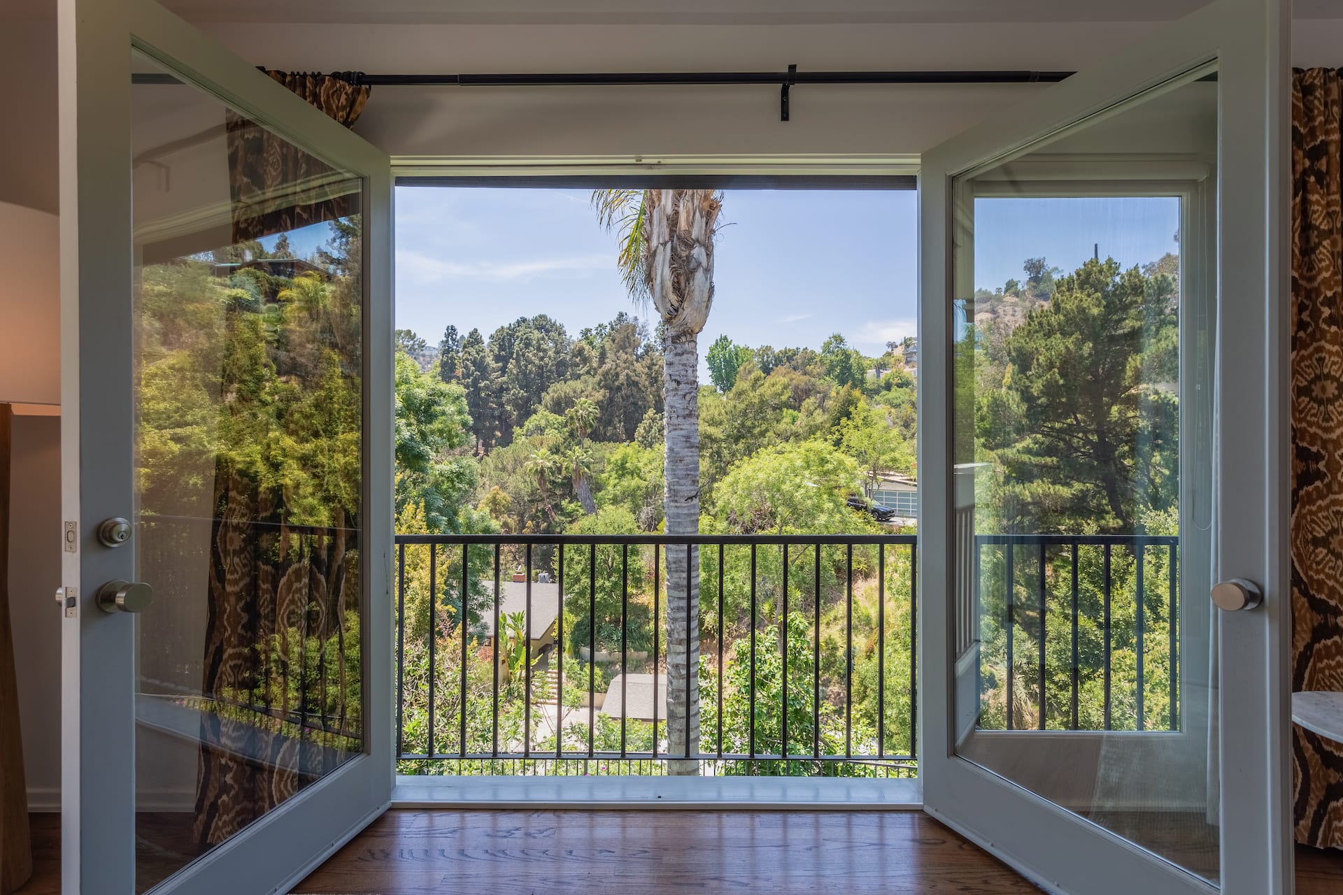 7555 Jalmia Way, Nichols Canyon