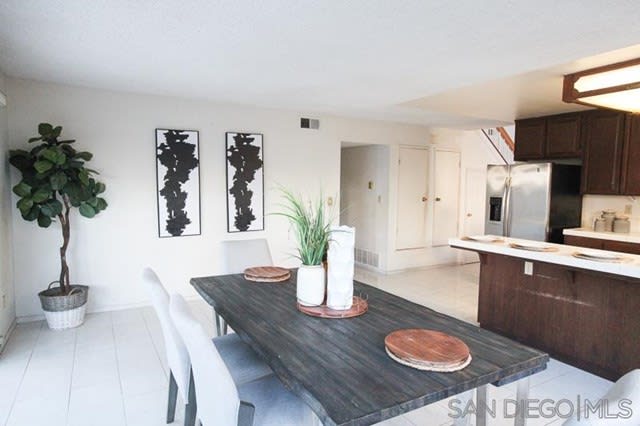 Merrington, Mira Mesa